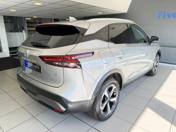 Used Nissan Qashqai YE23OCD 5