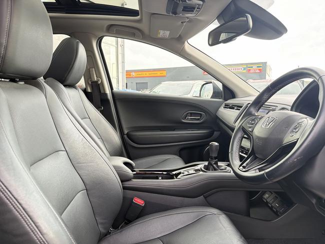Honda HR-V Photo af75d03f-0699-4dee-a254-18d11a3b56b9.jpg
