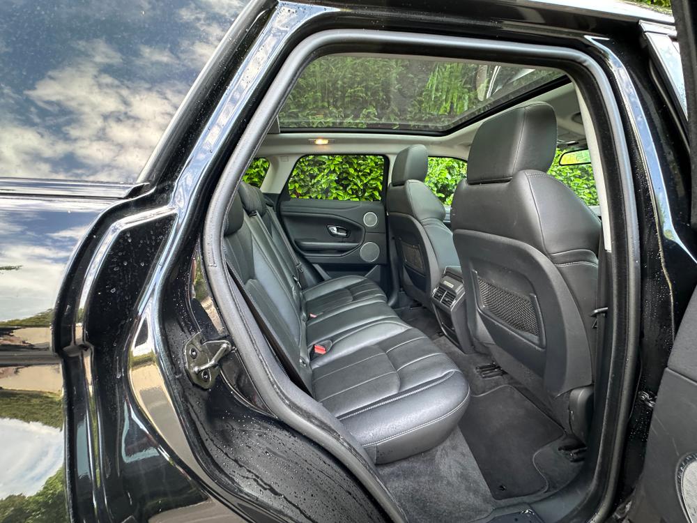 Used Land Rover Range Rover Evoque AF67HXR 23