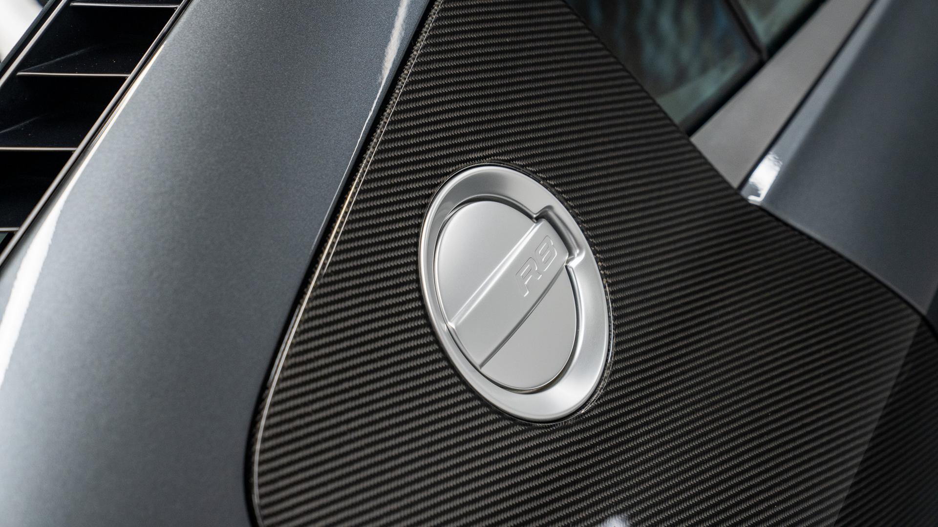 Audi R8 Photo af81e613-3b28-4eac-81e8-4bb2b0c6c8f2.jpg