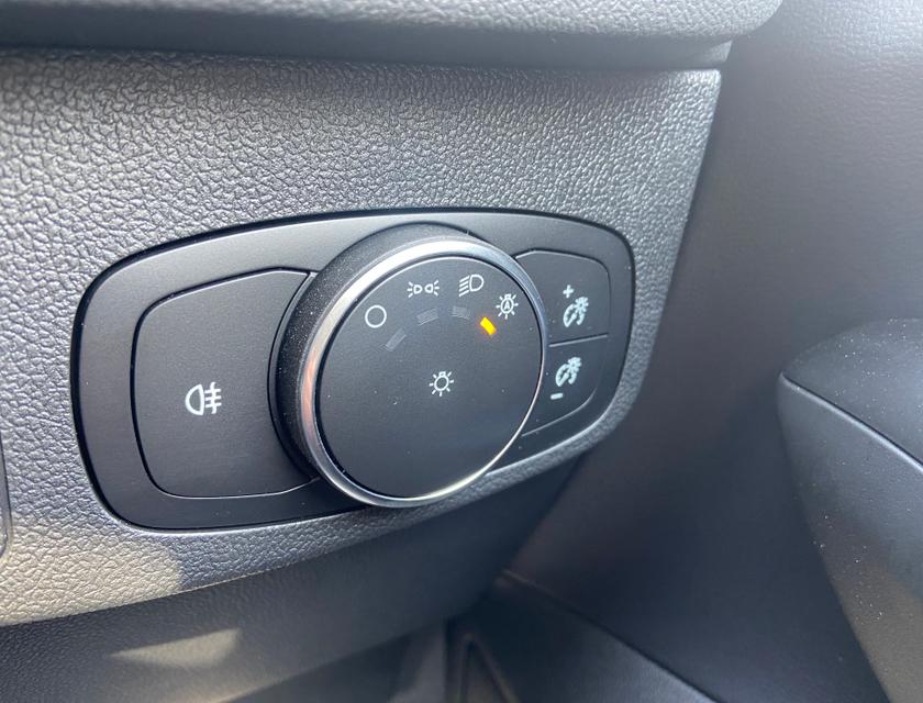 Ford Focus Photo af9ffe61-ffd8-45b5-aab2-d7466c8e4741.jpg