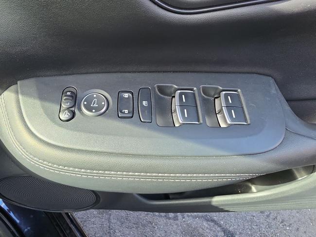 Honda ZR-V Photo afbf1cb4-1345-4104-8436-5cdebf843bc9.jpg