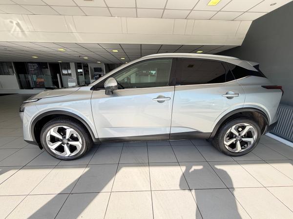 Used Nissan Qashqai YE23OCD 9