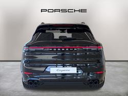 PORSCHE Cayenne Photo 4