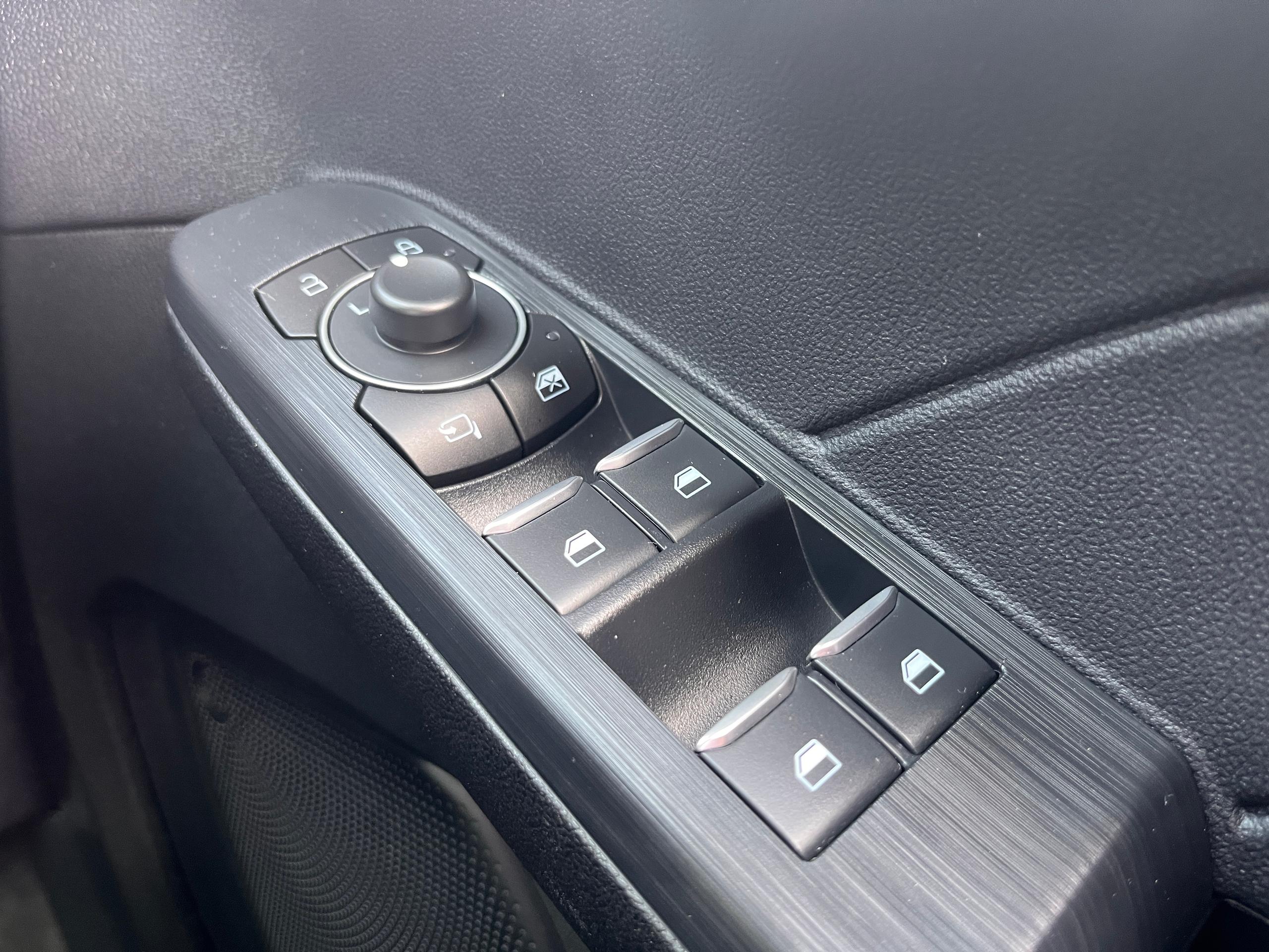 Used Ford KUGA PO23SRU 40