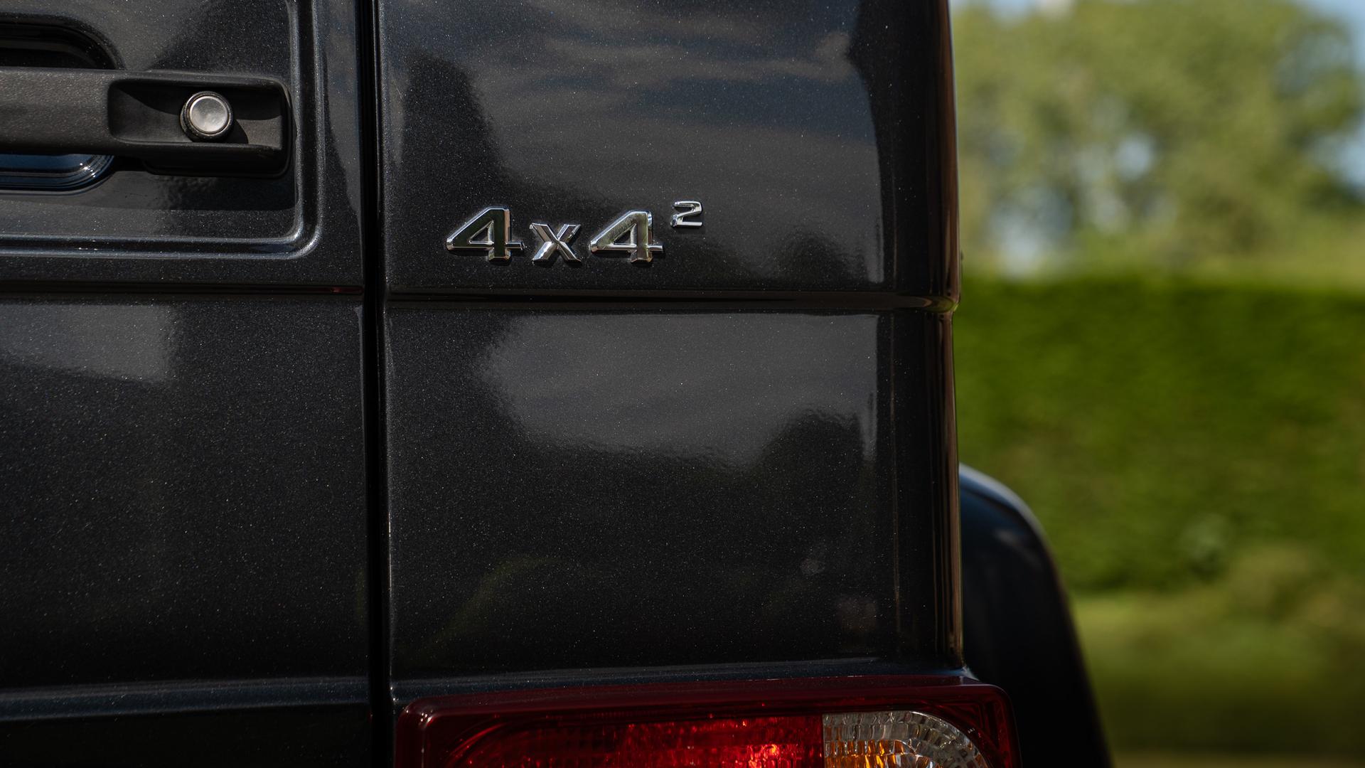 Mercedes-Benz G550 4x4² Photo afd3f121-5674-4d03-974f-990d8e1a0804.jpg
