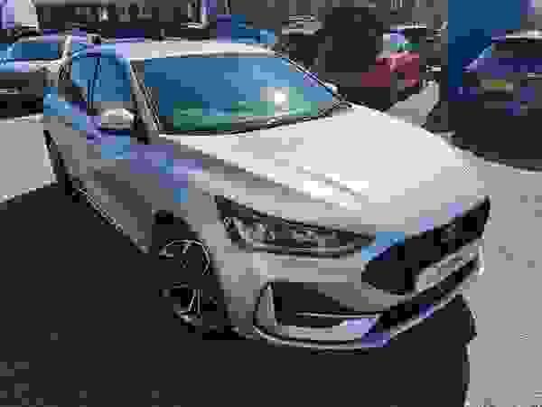 Used 2023 Ford Focus 1.0T EcoBoost ST-Line X Hatchback 5dr Petrol Manual Euro 6 (s/s) (125 ps) at Dinnages