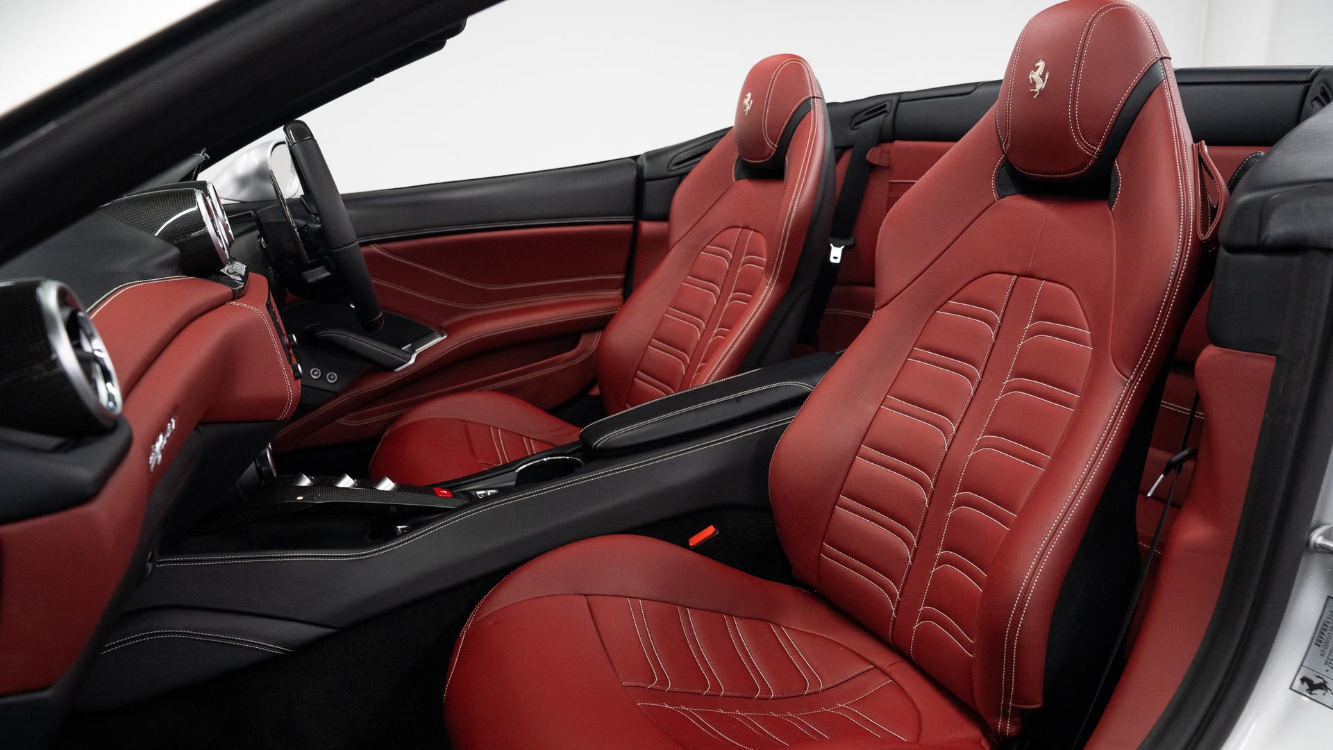 Ferrari California Photo afefc754-8f3d-4889-983b-d6f288397e19.jpg
