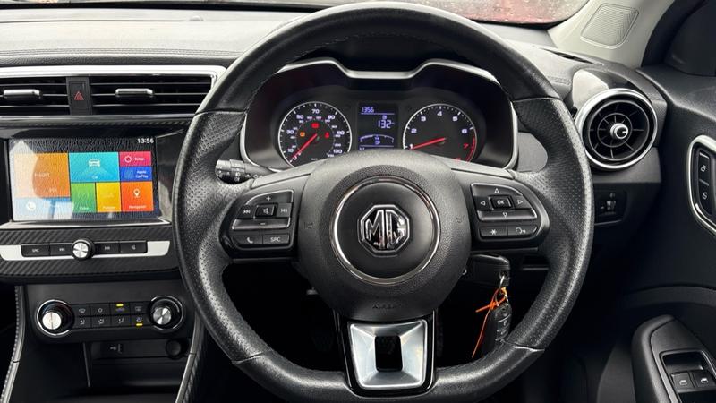 2020 20 MG MG ZS