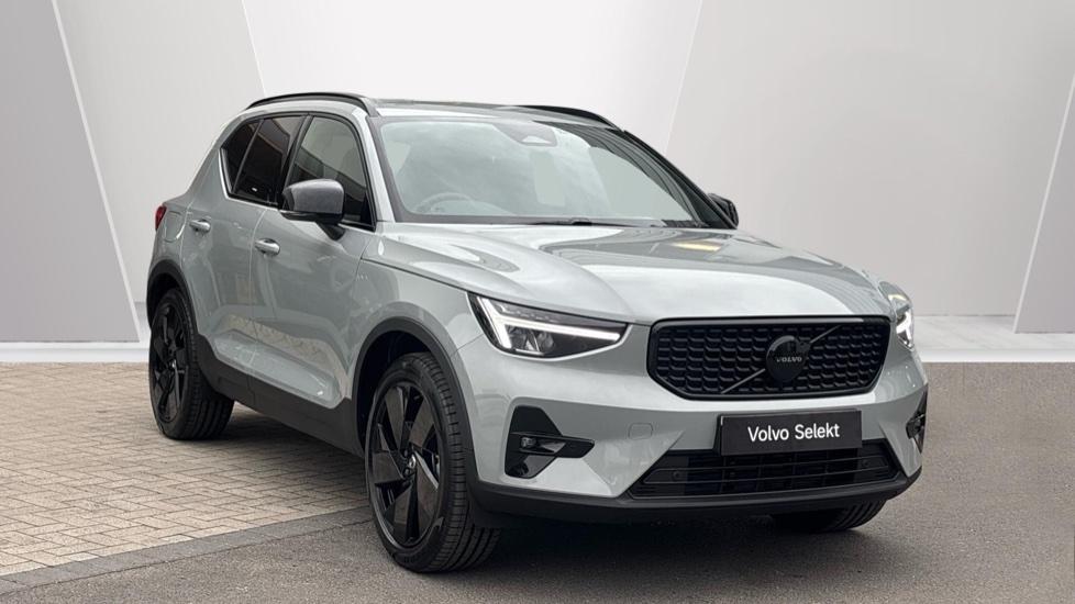 2026 Volvo XC40