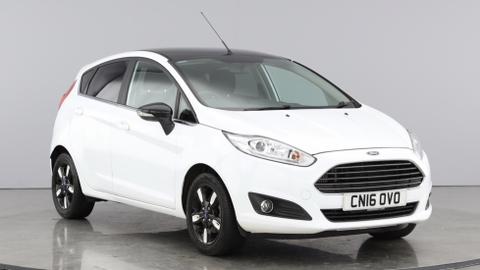 Used 2016 Ford FIESTA ZETEC WHITE EDITION AUTUMN at Mon Motors