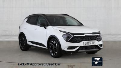Used 2025 Kia Sportage 1.6 T-GDi 48V GT-LINE S Fusion White with Black Roof at Kia Motors UK