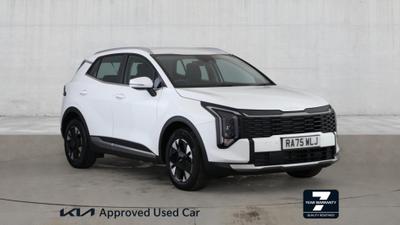 Used 2026 Kia Sportage 1.6 T-GDi HEV PURE Fusion White at Kia Motors UK