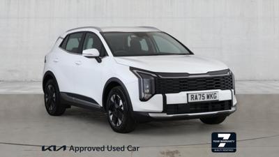 Used 2026 Kia Sportage 1.6 T-GDi HEV PURE Fusion White at Kia Motors UK