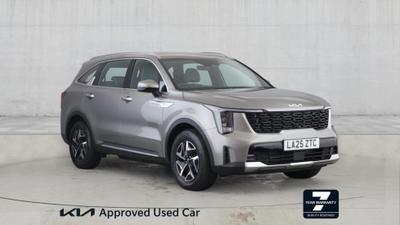 Used 2025 Kia Sorento 1.6 T-GDi ISG HEV 2 Volcanic Sand at Kia Motors UK