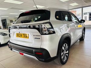 Suzuki S-Cross Photo 6