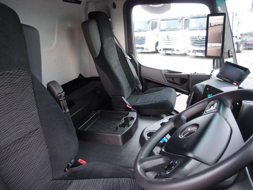Mercedes-Benz Actros Photo at-0015fdb5d1724697b313c5e16dfb7e1b.jpg