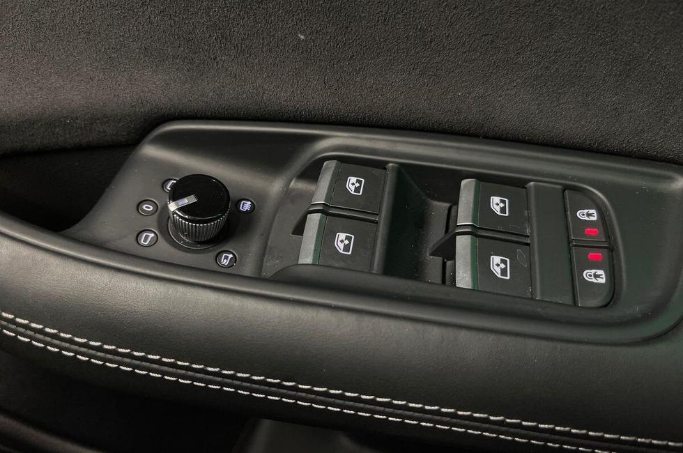 Audi Q8 Photo at-0041be14f39e448fac26dfc4c4def54d.jpg