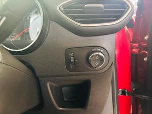 Vauxhall Crossland Photo 36