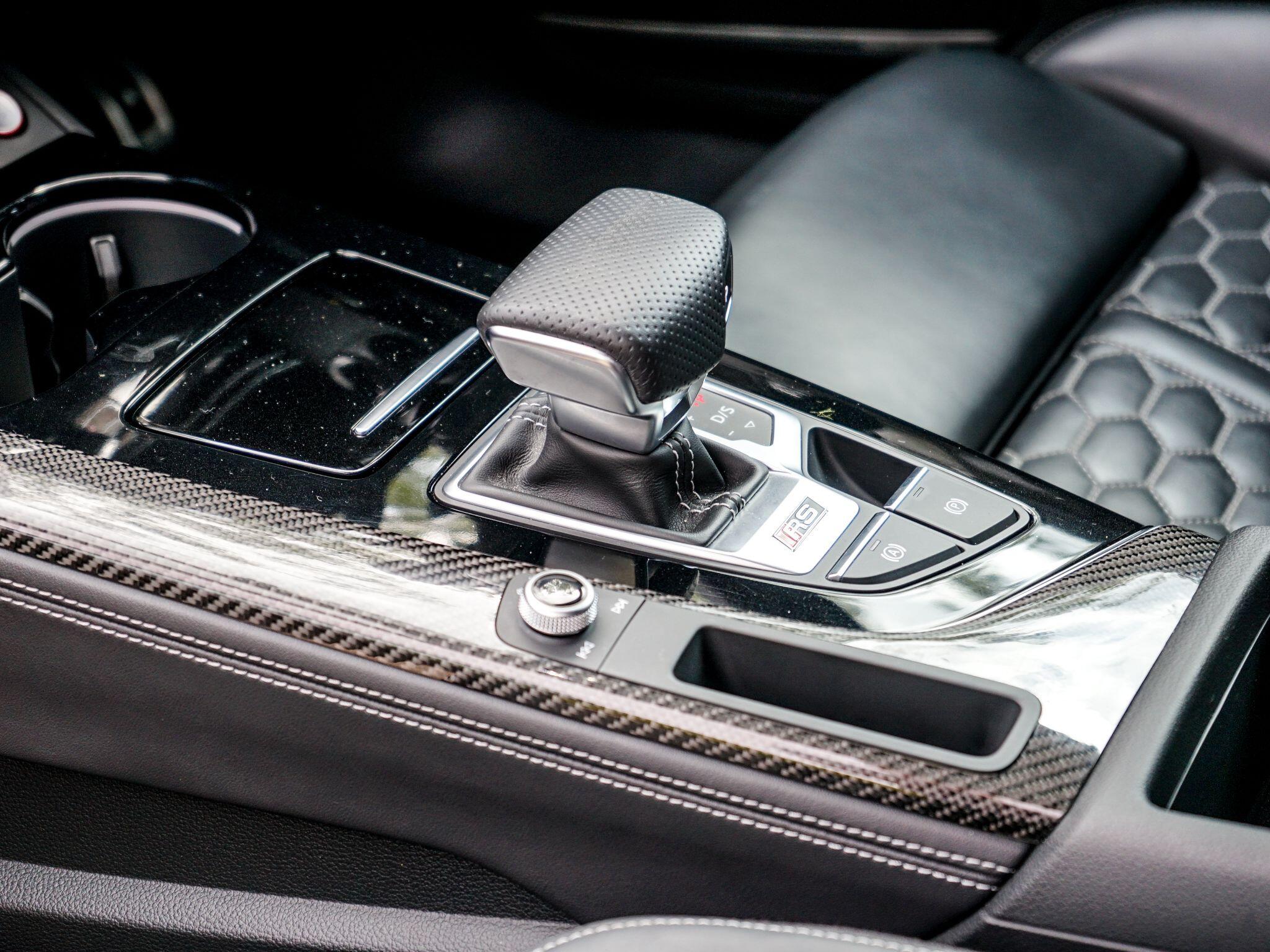 Audi RS4 Avant 2.9 TFSI V6 Carbon Black Estate 5dr Petrol Tiptronic quattro Euro 6 (s/s) (450 ps) — photo 23