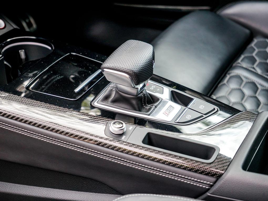 Used Audi RS4 Avant VU22BOF 23