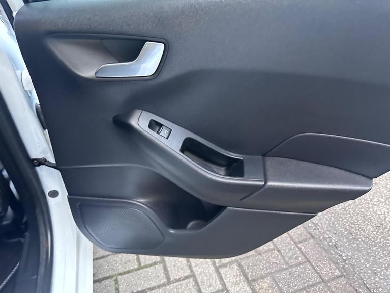 Used Ford Fiesta WT72DYM 15