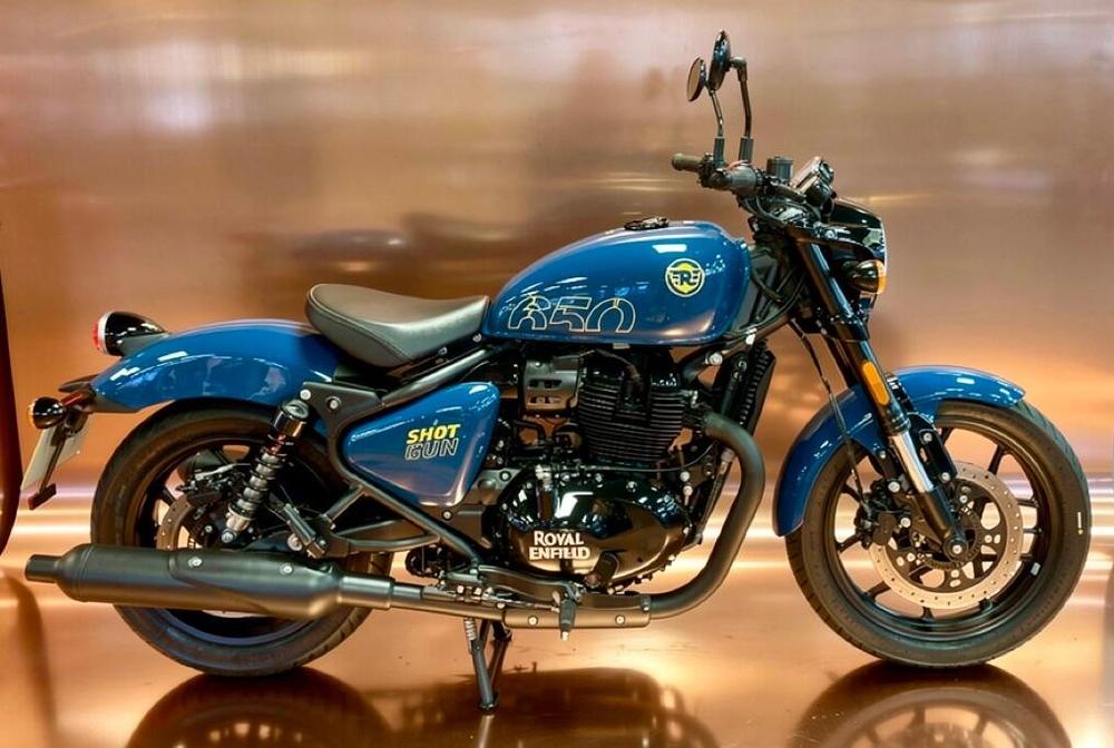 Royal Enfield Shotgun 650 Photo at-00afd4fc95c64bc9ba4cfd3c9f81890e.jpg
