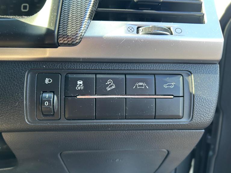 Used SsangYong Rexton WV72ESO 16