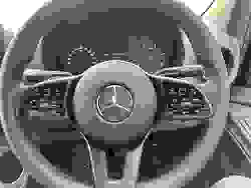 Mercedes-Benz Sprinter Photo at-00f271ff0573496e9a48017ab209f616.jpg