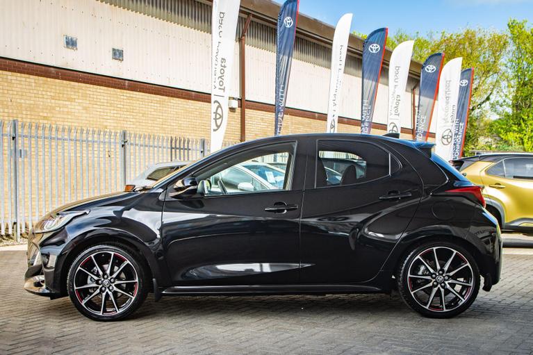 Used Toyota Yaris WU23ORG 10