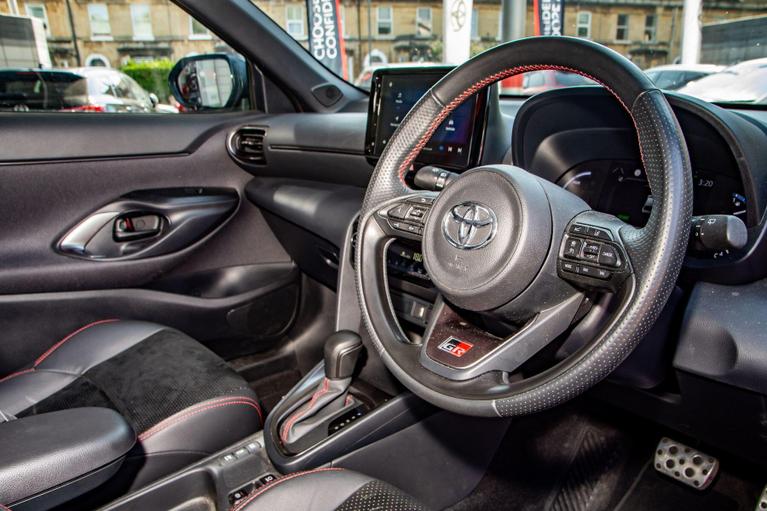 Used Toyota Yaris Cross LY23VDG 10