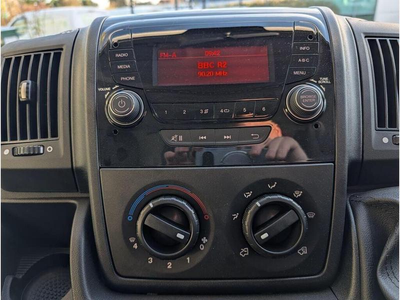 Used Peugeot Boxer NX72BHF 21