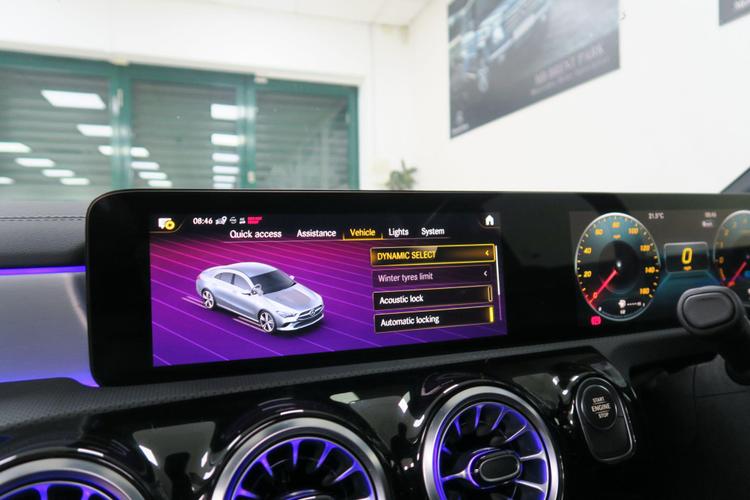 Used Mercedes-Benz CLA FX22OSM 16