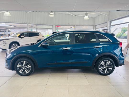 Kia Niro Photo at-019f547fb793445a882652d9dca07359.jpg