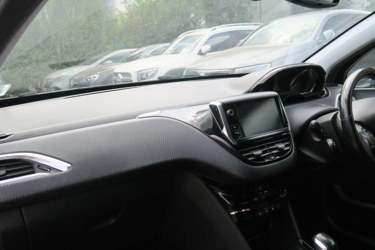 Used Peugeot 2008 BU18FGZ 10