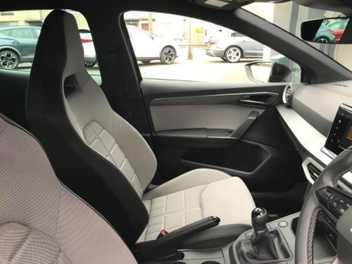 SEAT Ibiza Photo at-01ca3780006d437ebf339abcc3047478.jpg