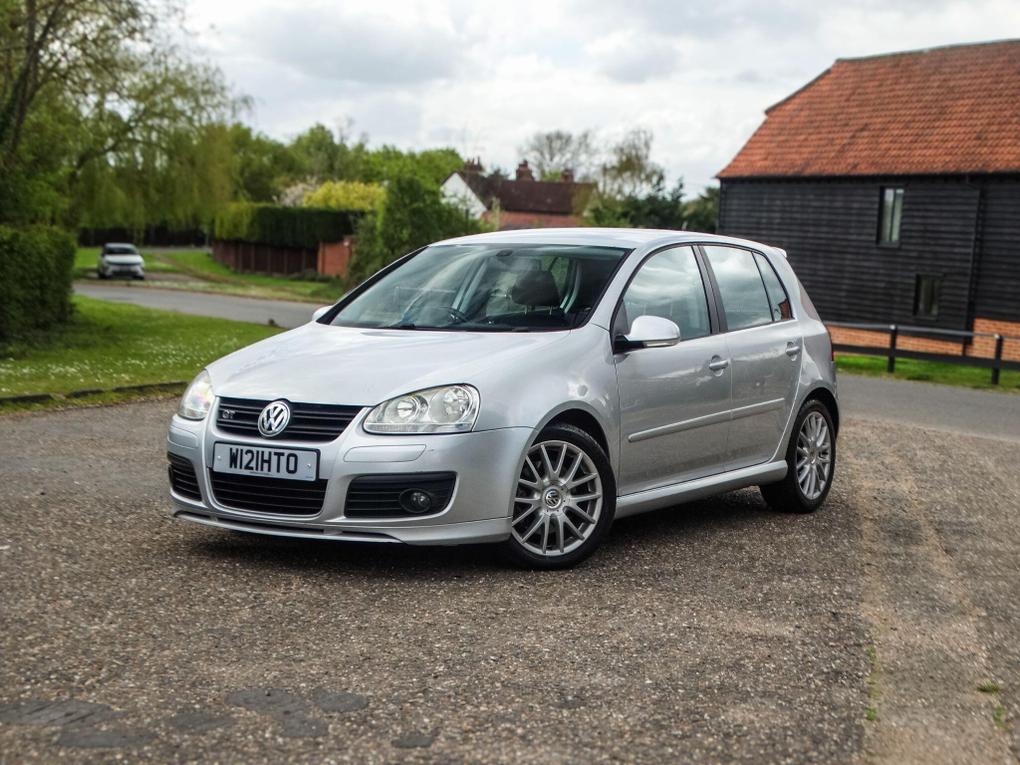 Used Volkswagen Golf W121HTO 1