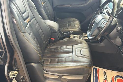 Isuzu D-MAX Photo at-01f63c496af146cda0e439d2b1c6bee5.jpg