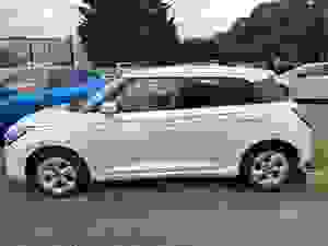  Suzuki Swift 1.2 MHEV Motion CVT Euro 6 (s/s) 5dr Pure White Pearl at Startin Group