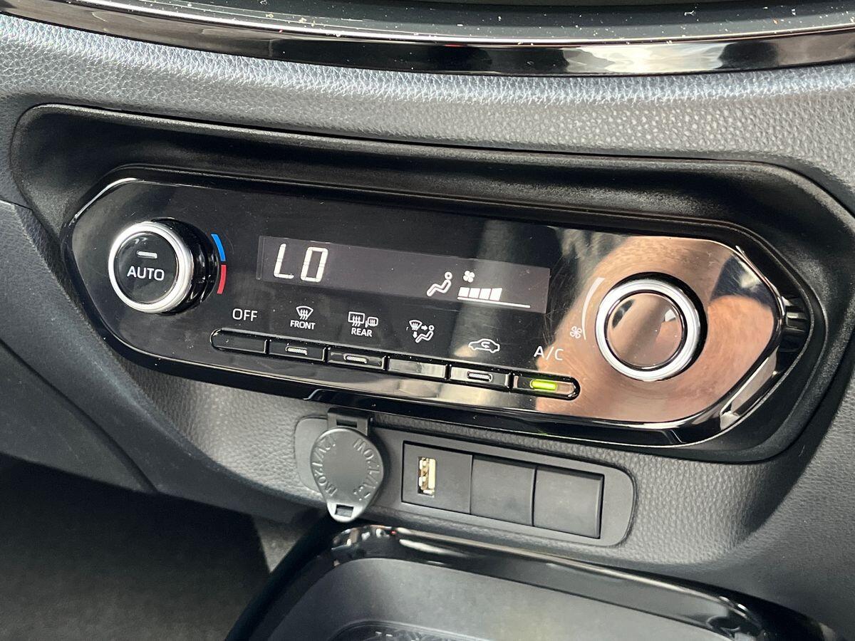 Toyota Aygo X Photo 11