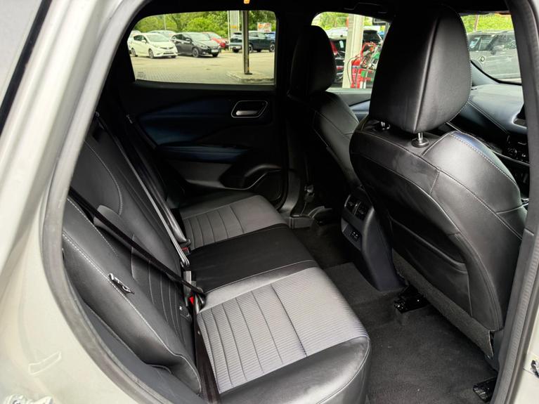 Used Nissan Qashqai DP73NGG 13