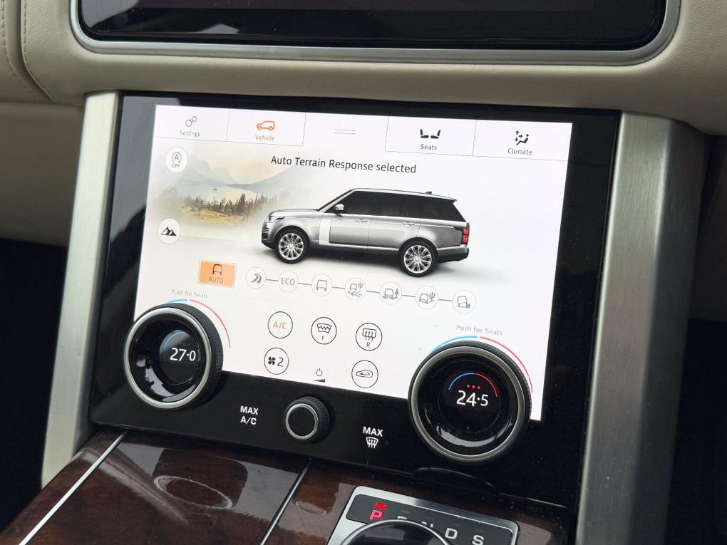 Used Land Rover Range Rover LL18WWR 31