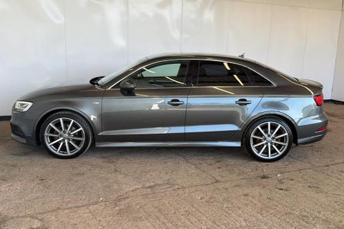 Audi A3 Photo at-029ba7688c2e450fba8e61791874f3d2.jpg