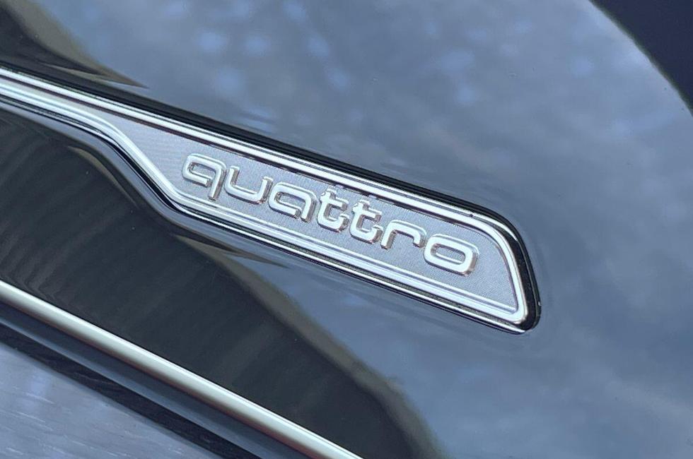 Audi Q8 Photo at-02a1314dd5fa4796b4338319ba980356.jpg