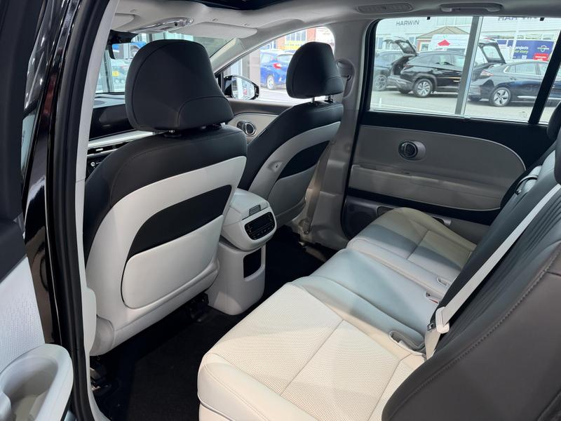 Hyundai IONIQ 9 Photo at-02e389e81d3e4bba8f0470e6ce9855ed.jpg