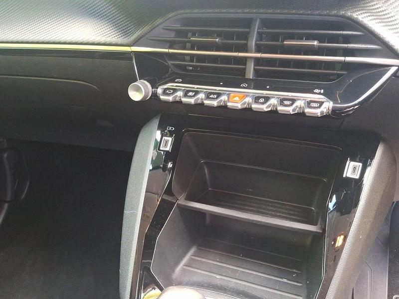 Used Peugeot 208 NX26UAO 23