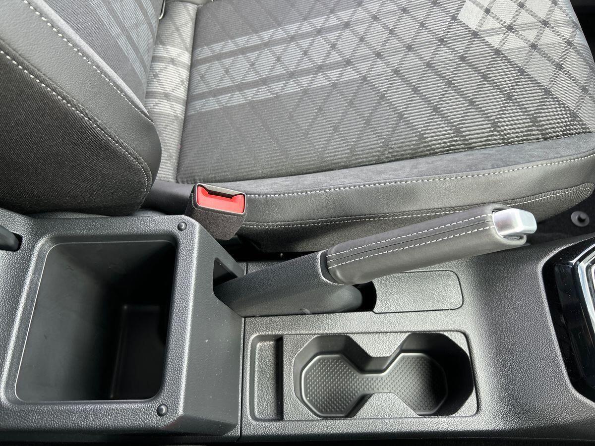 Volkswagen T-cross Photo at-02ed31c90f274bc09416ea6885a42ccf.jpg