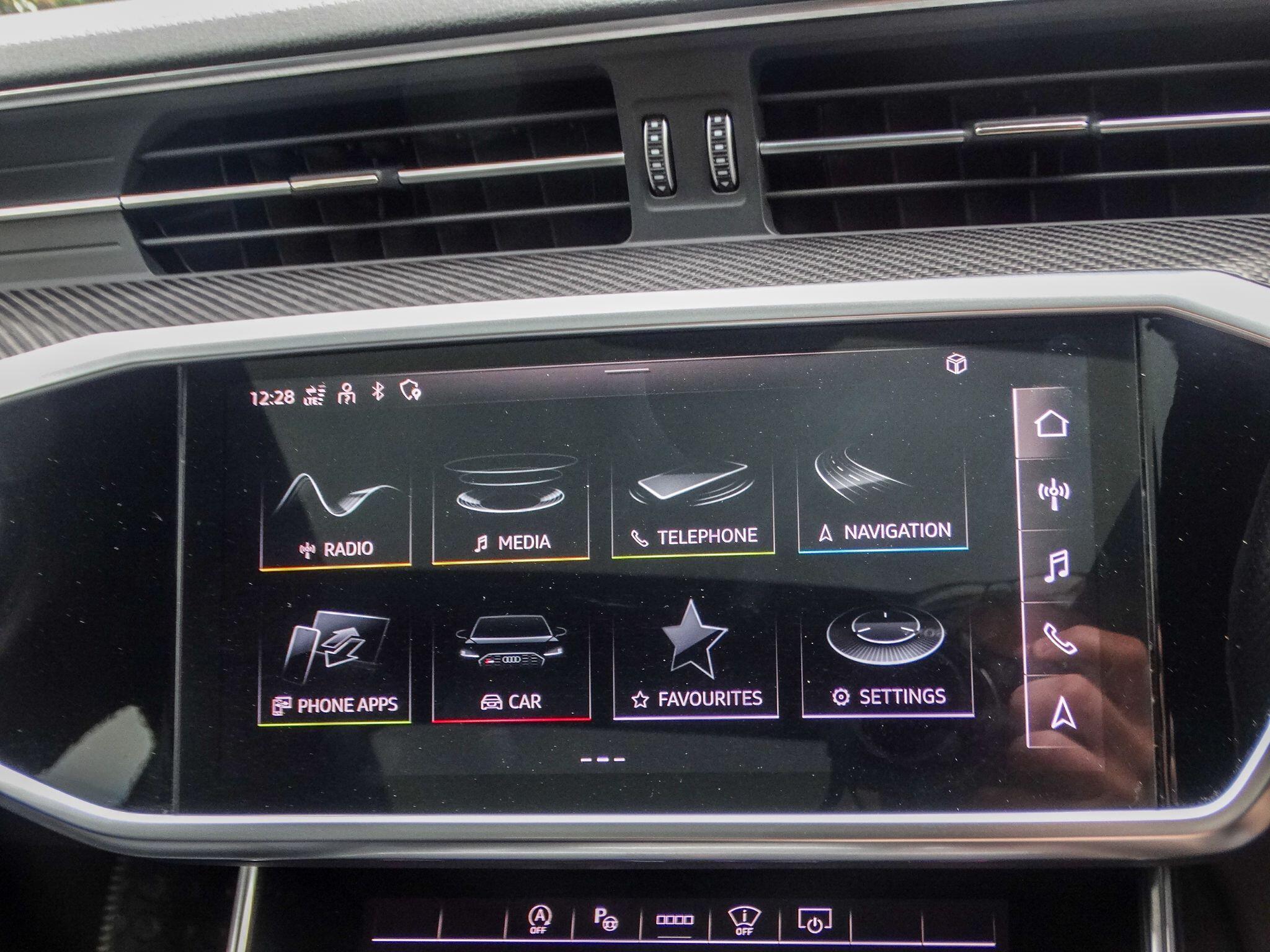 Audi RS6 Avant 4.0 TFSI V8 Vorsprung Estate 5dr Petrol Tiptronic quattro Euro 6 (s/s) (600 ps) — photo 34