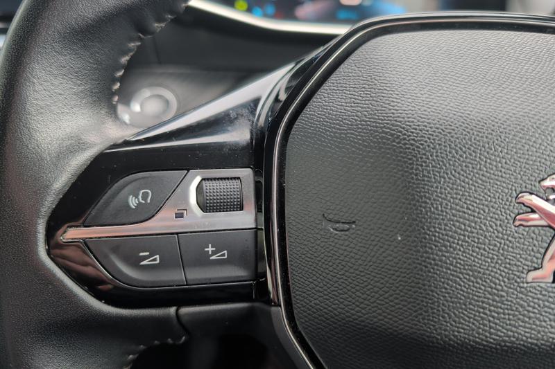 Used Peugeot 2008 YG70CVW 19