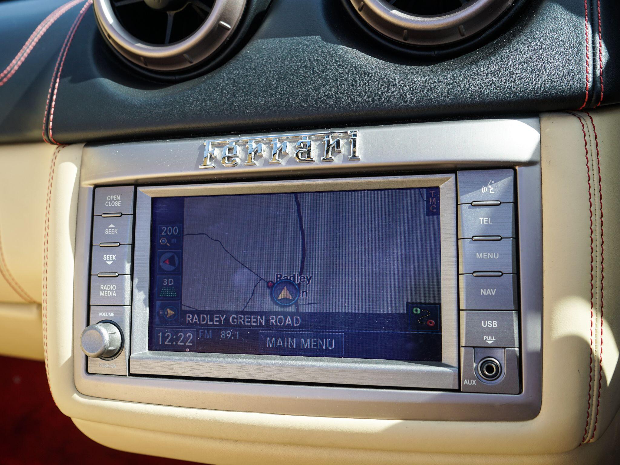 Ferrari California 4.3 F1 DCT Euro 5 2dr — photo 26